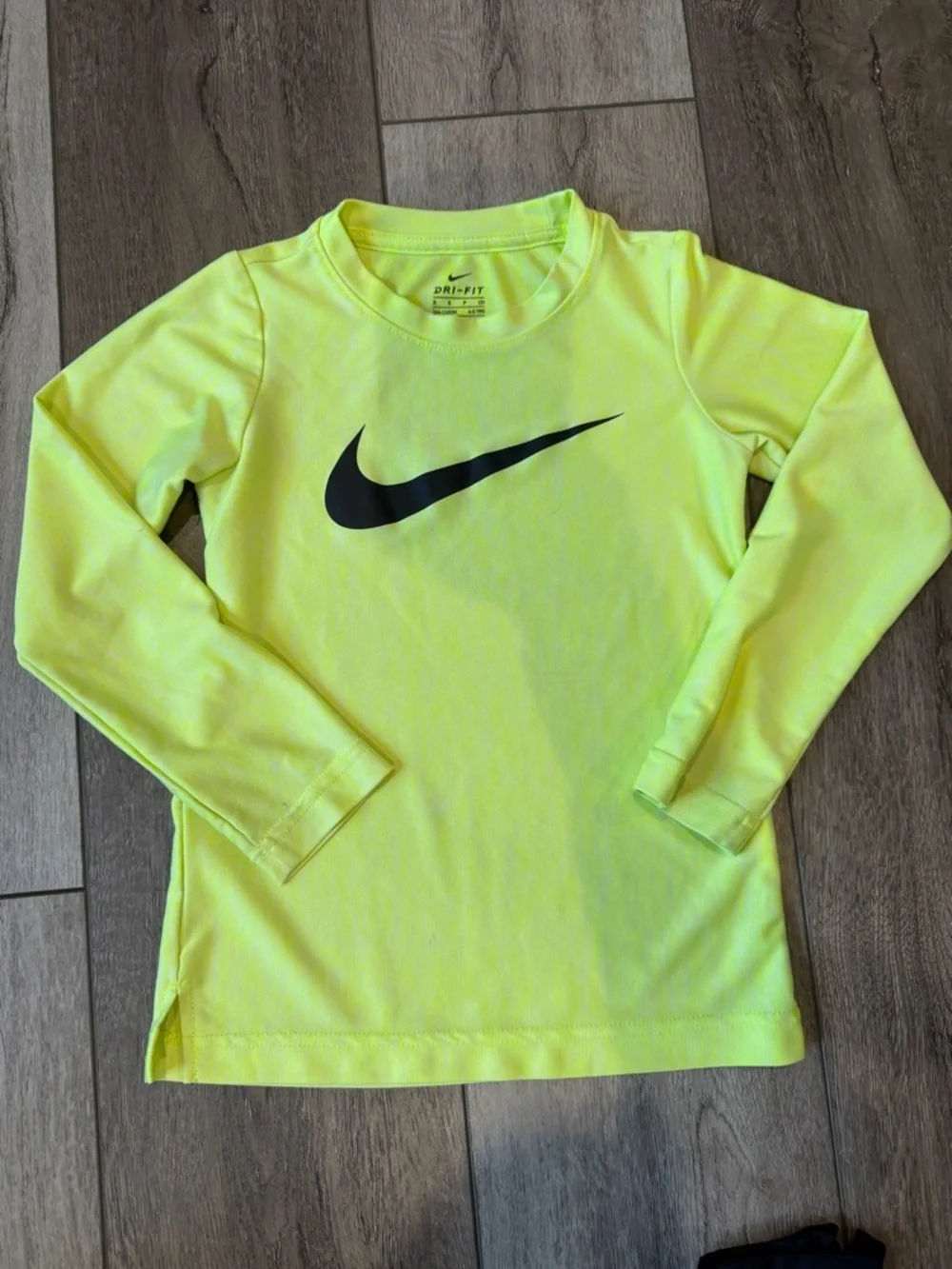 Nike Neon Yellow Long Sleeve Top with Black Pants Set (5)